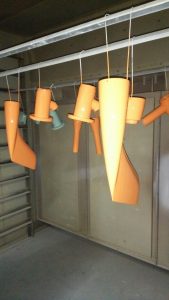 焼付塗装　風向風速計　再塗装　ウレタン仕上げ