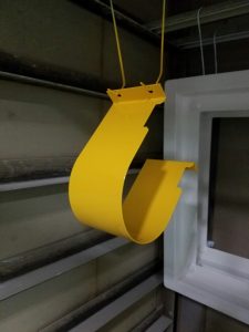 焼付塗装　溶剤仕上げ　黄色いカバー